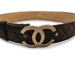 CHANEL Black and Gold Quilted Leather Belt